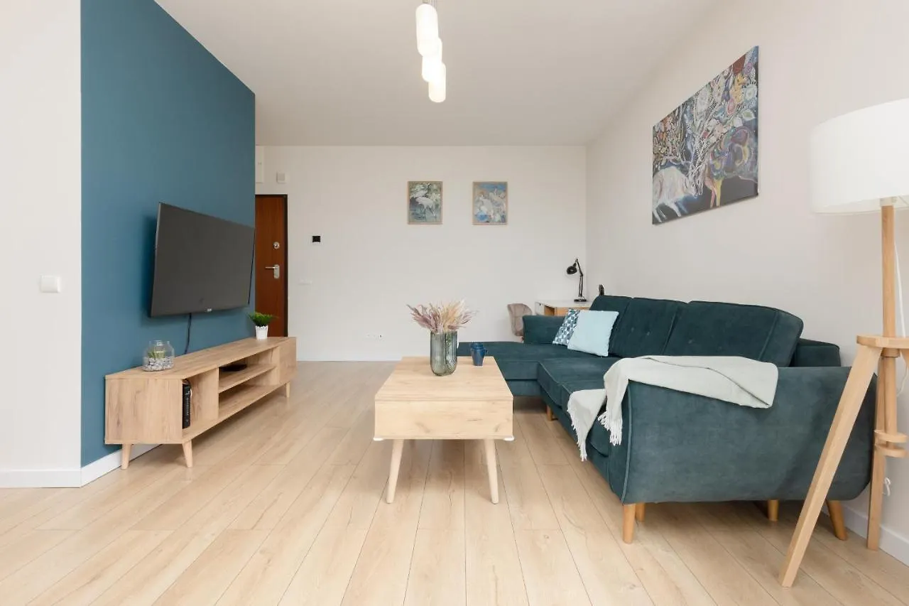 Chłodna Apartment European Square Warsaw by Renters 0*,
