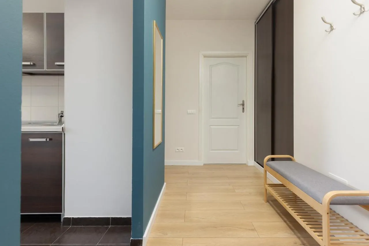 Chłodna Apartment European Square Warsaw by Renters
