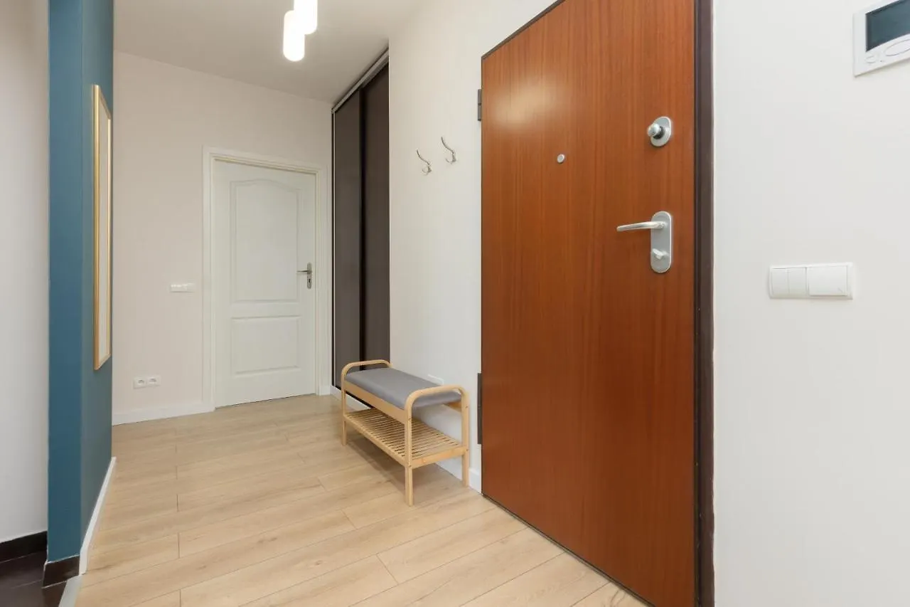 Chłodna Apartment European Square Warsaw by Renters 0*,